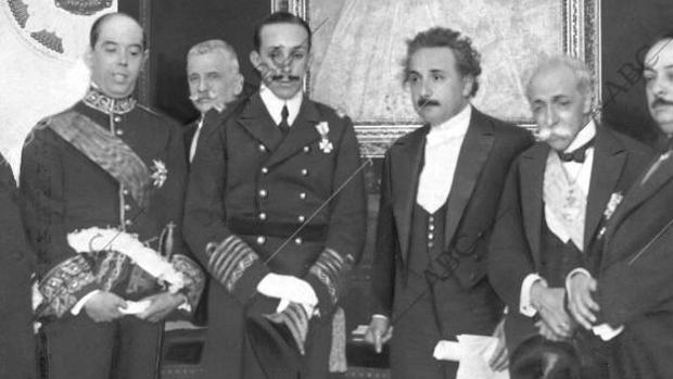 La turbia relación de Einstein con España: una década de viajes y trifulcas por la Guerra Civil - Archivo ABC